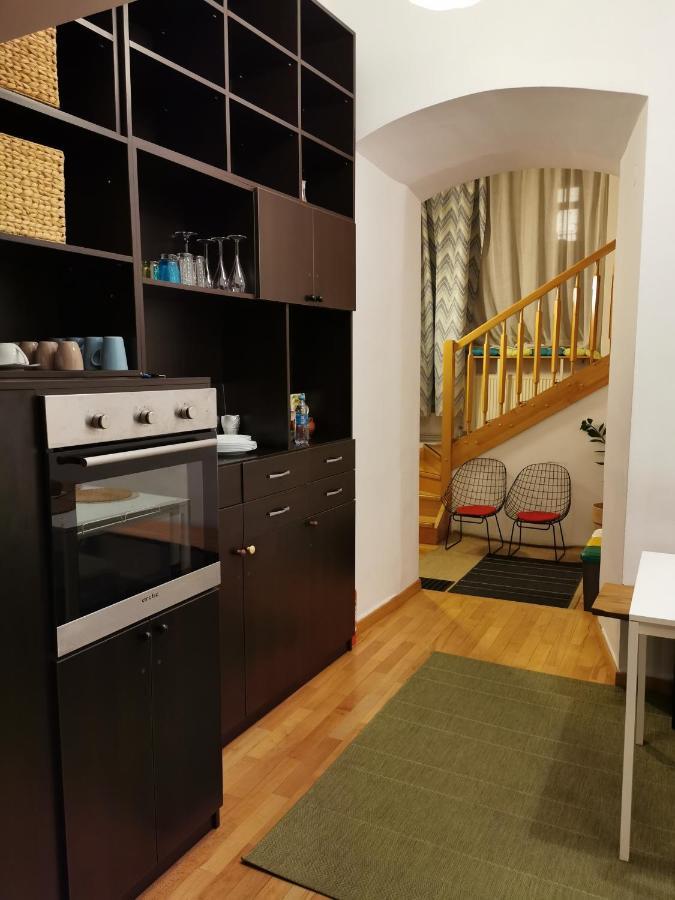 Neo Apartment Studio-Loft Κλουζ-Ναπόκα Εξωτερικό φωτογραφία