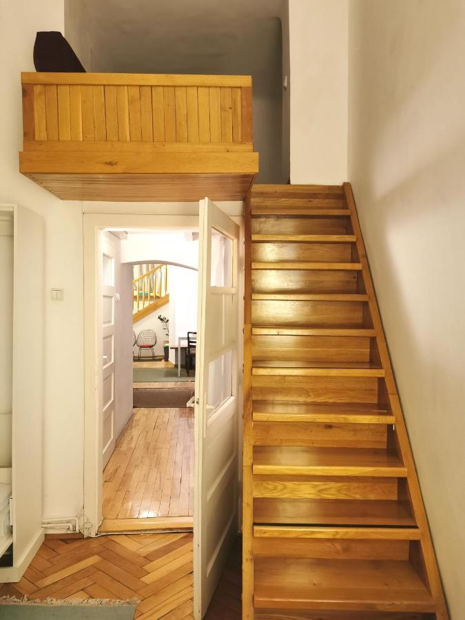 Neo Apartment Studio-Loft Κλουζ-Ναπόκα Εξωτερικό φωτογραφία